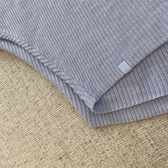 Lululemon Boxy Cashlu Knit Wrap - Picture 11 of 11